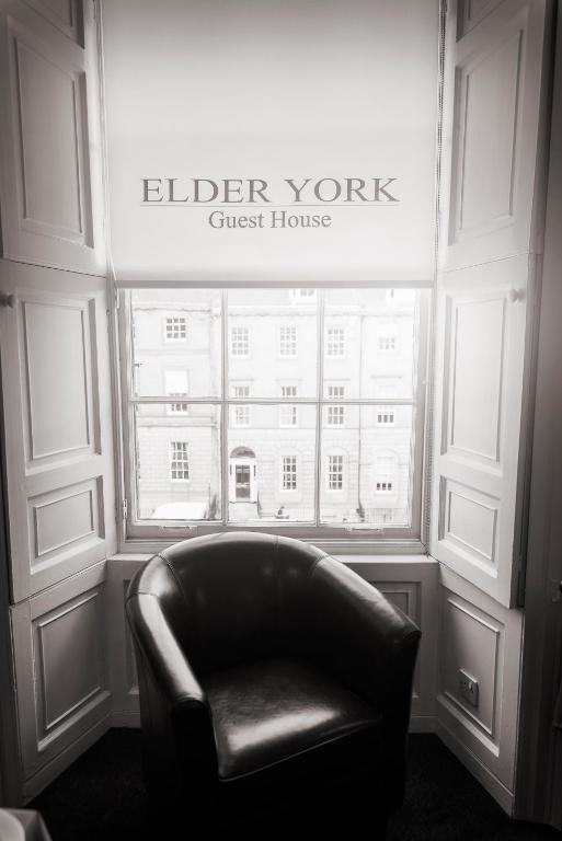 Elder York Guest House Единбург Екстериор снимка